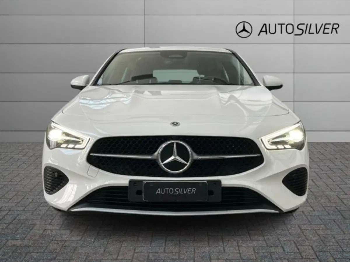 Mercedes-Benz CLA Shooting Brake usata a Verona (3)