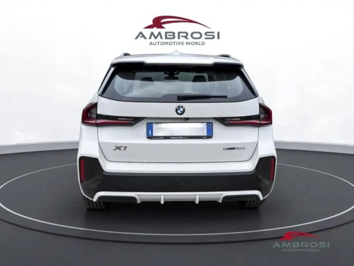 BMW X1 nuova a Perugia (8)