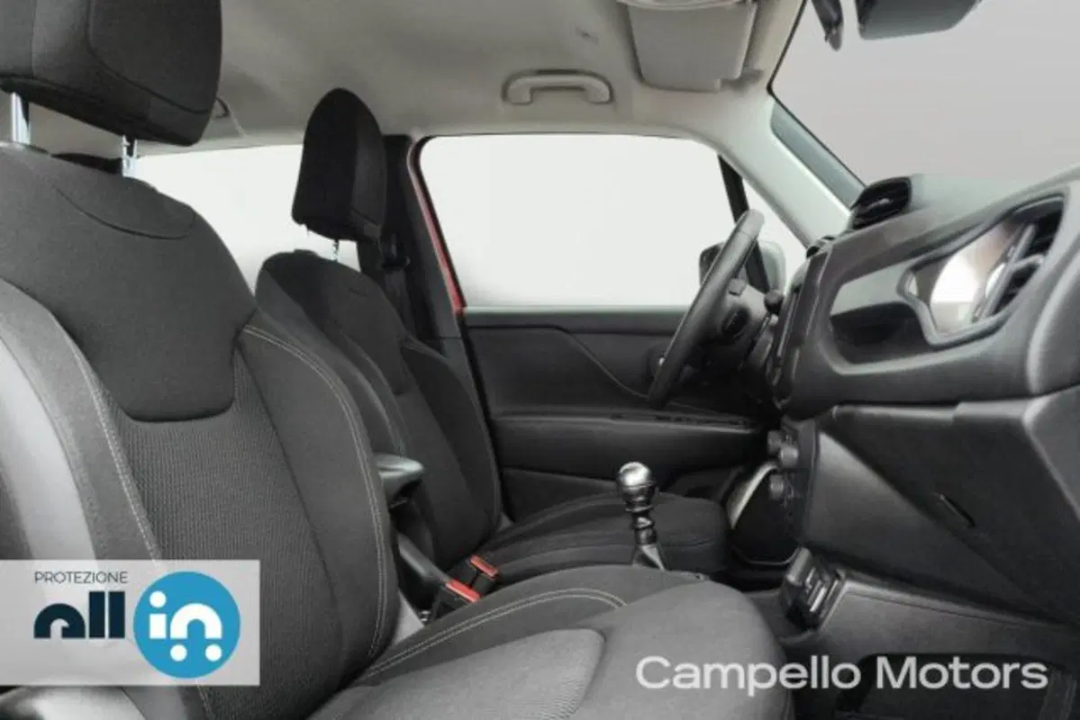 Jeep Renegade usata a Venezia (15)