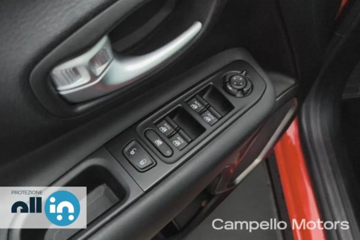 Jeep Renegade usata a Venezia (16)