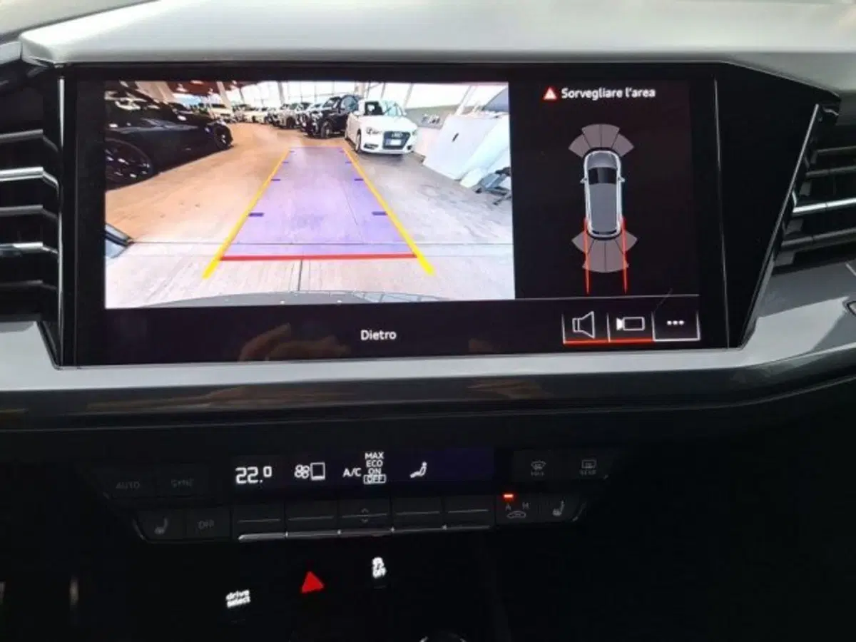 Audi Q4 usata a Verona (12)