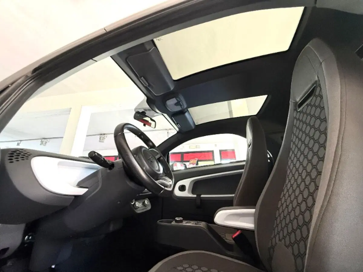 Xev XEV YoYo usata a Firenze (10)