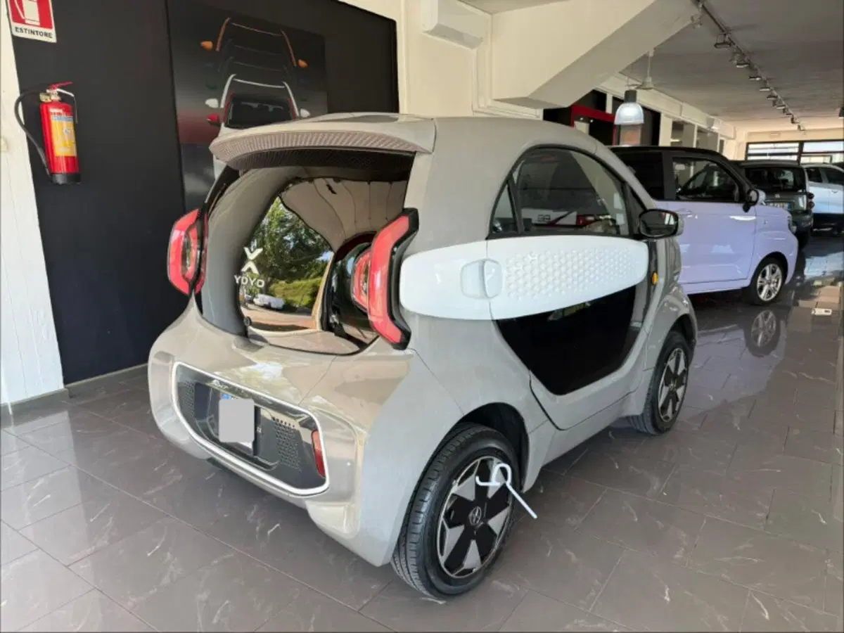 Xev XEV YoYo usata a Firenze (4)