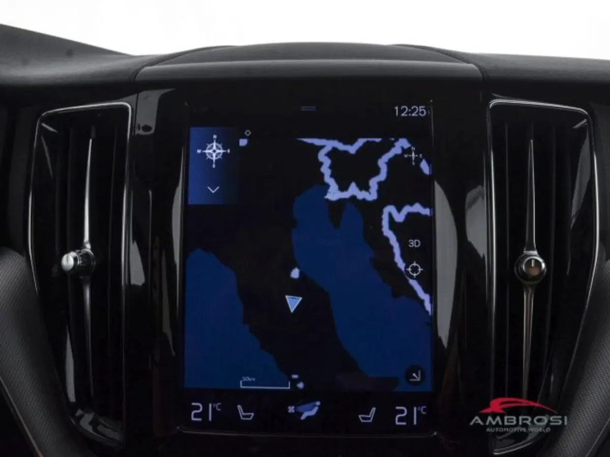Volvo XC60 usata a Perugia (15)