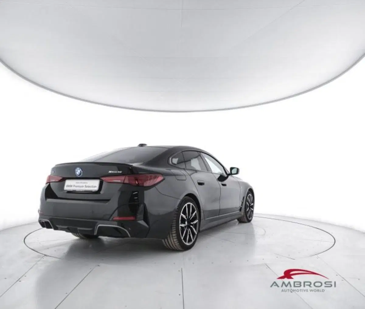 BMW i4 usata a Perugia (3)