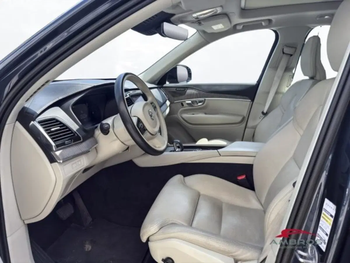Volvo XC90 usata a Perugia (10)