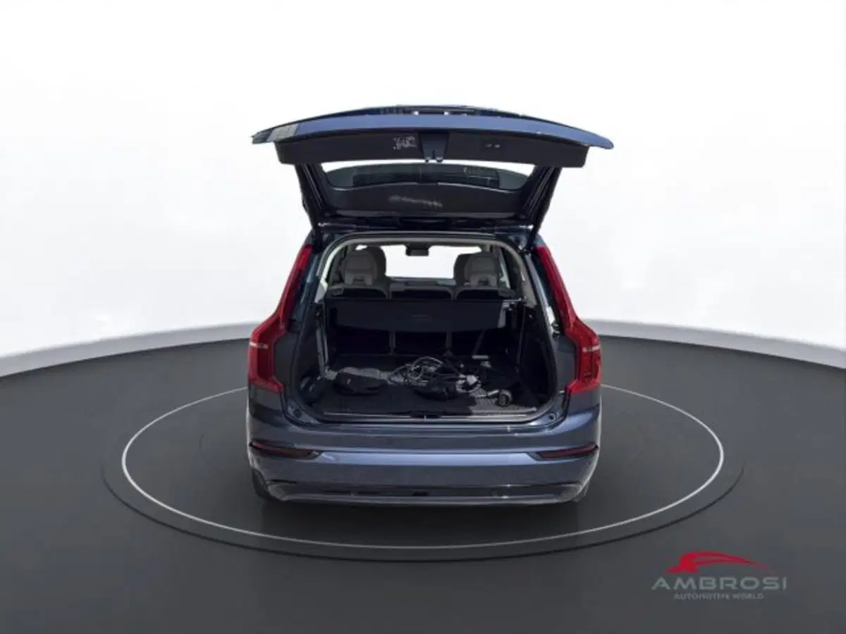 Volvo XC90 usata a Perugia (9)