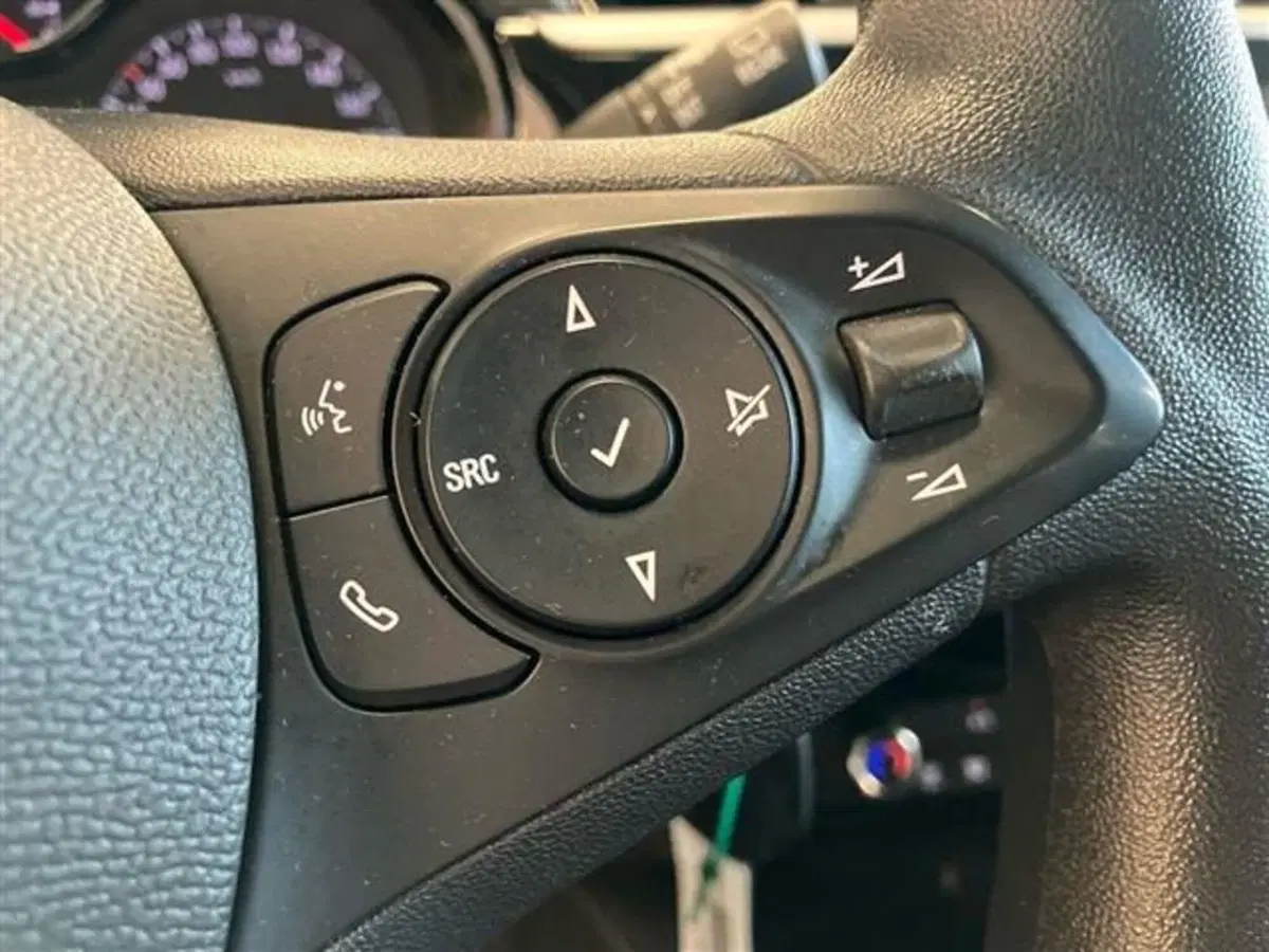 Opel Corsa usata a Como (18)