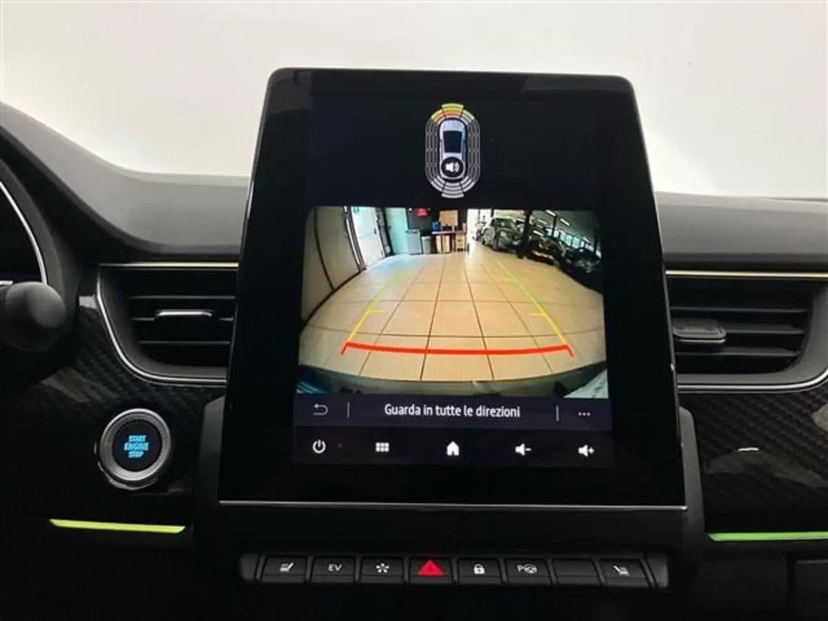 Renault Arkana usata a Como (13)