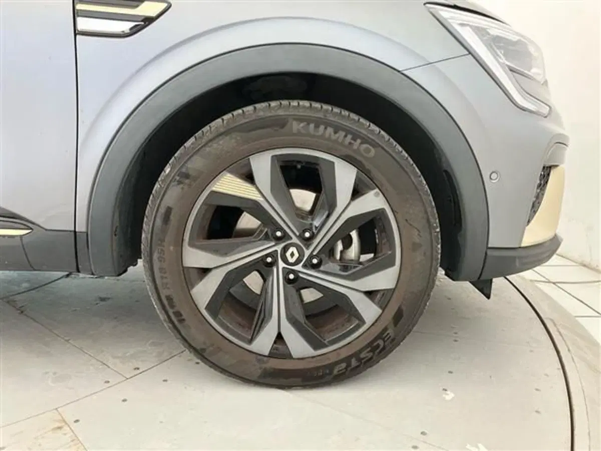 Renault Arkana usata a Como (6)