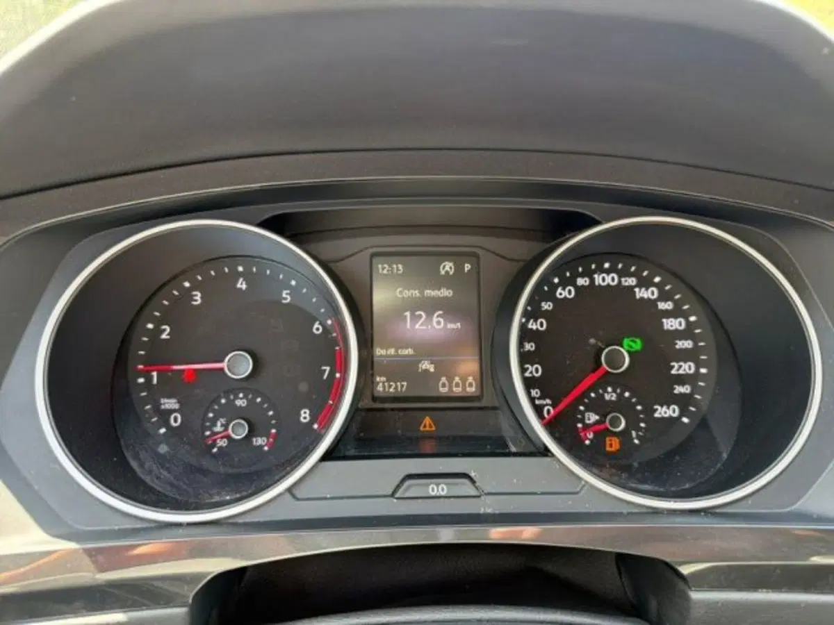 Volkswagen Tiguan usata a Lecce (13)