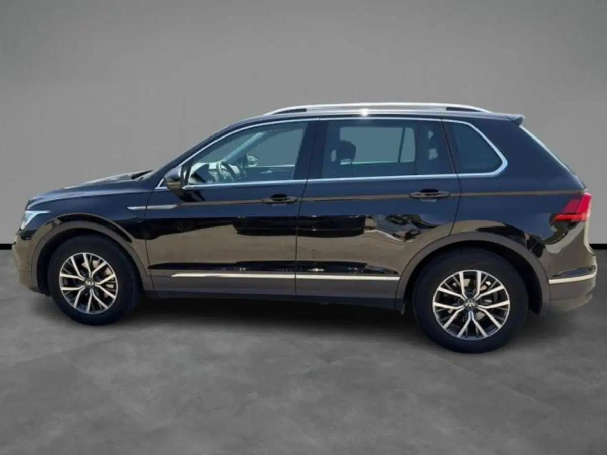 Volkswagen Tiguan usata a Lecce (2)