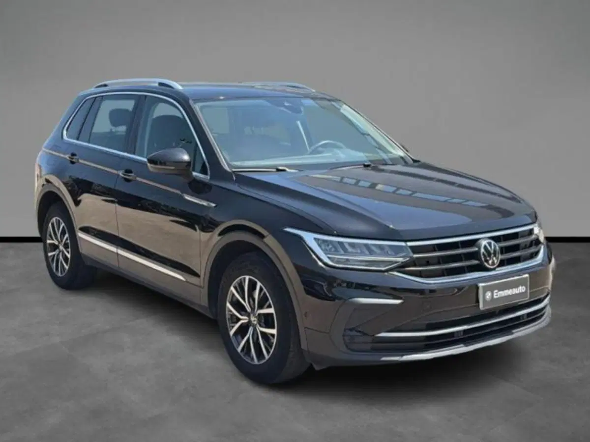 Volkswagen Tiguan usata a Lecce (6)