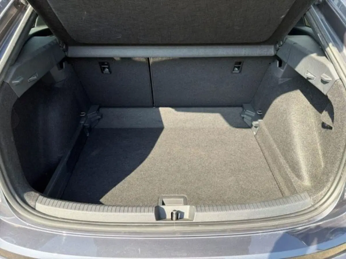 Volkswagen Taigo usata a Lecce (16)