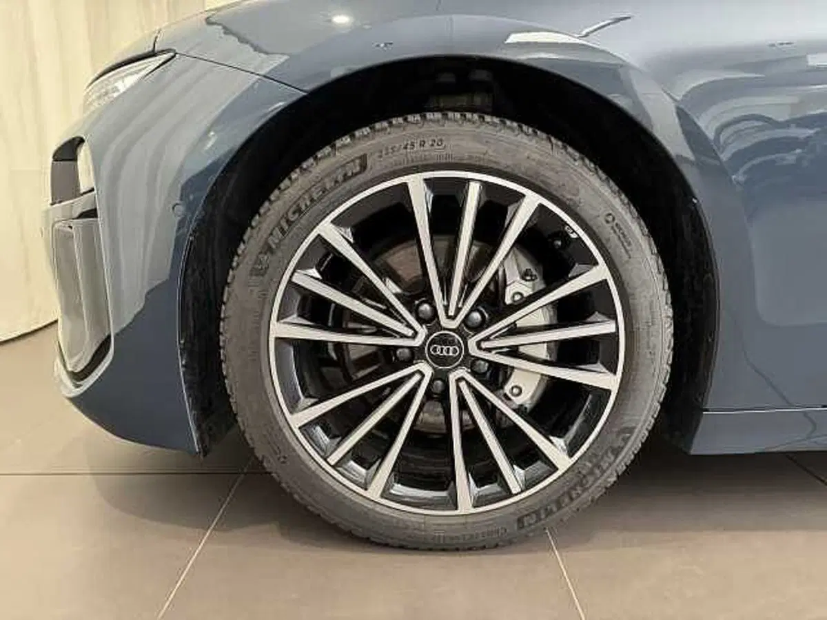 Audi A6 Avant e-Tron usata a Genova (14)