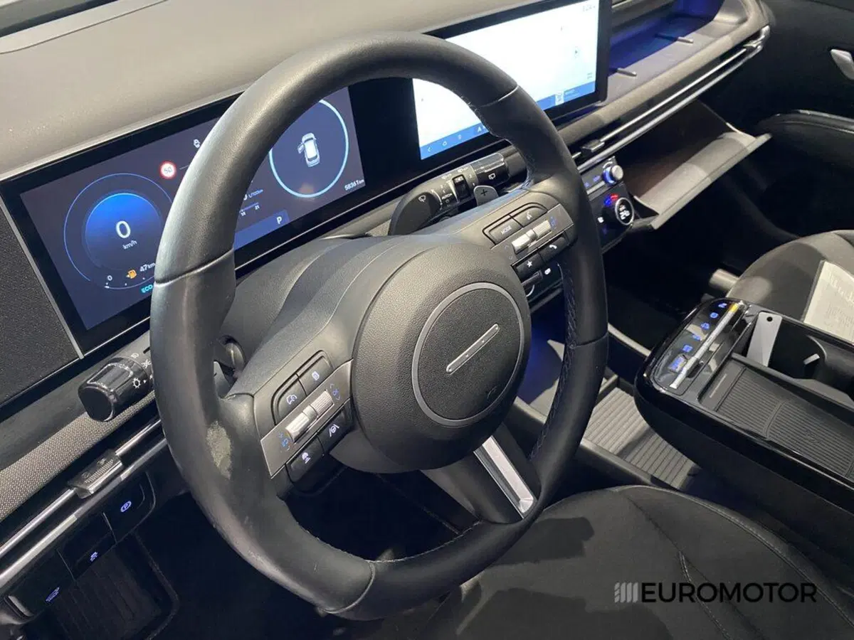 Hyundai Tucson usata a Bari (14)