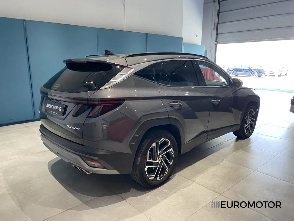 Hyundai Tucson usata a Bari (7)