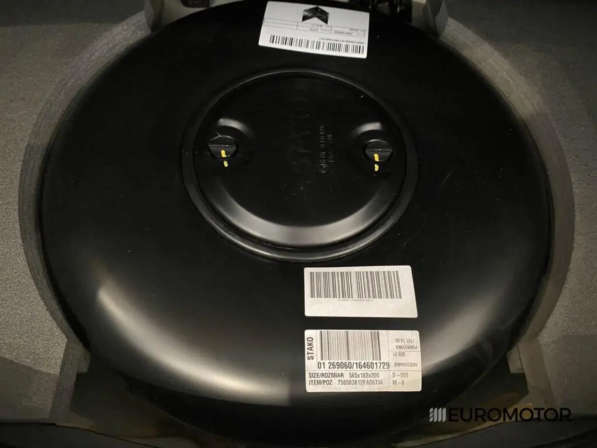 Lancia Ypsilon usata a Bari (14)