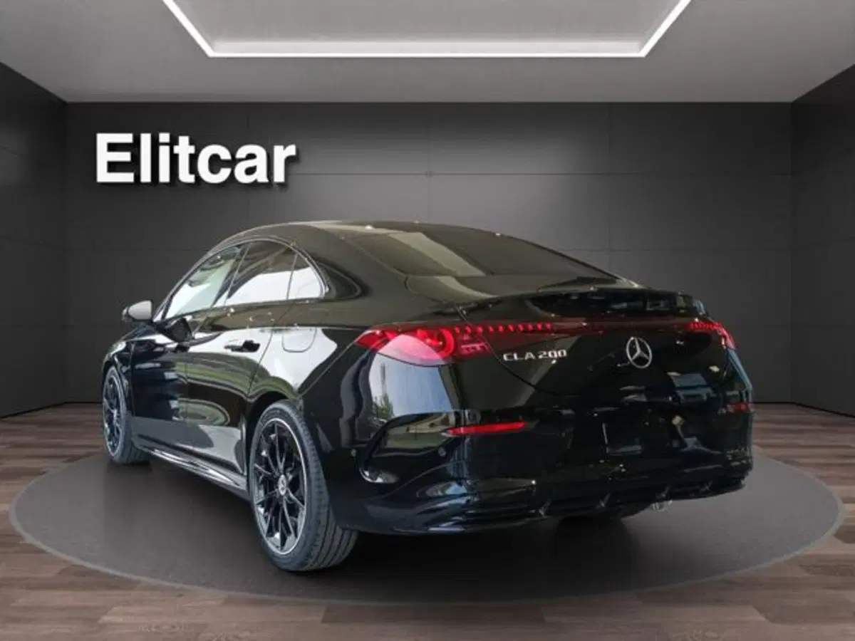 Mercedes-Benz CLA nuova a Milano (4)