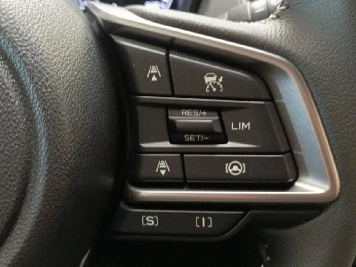 Subaru Crosstrek nuova a Milano (11)