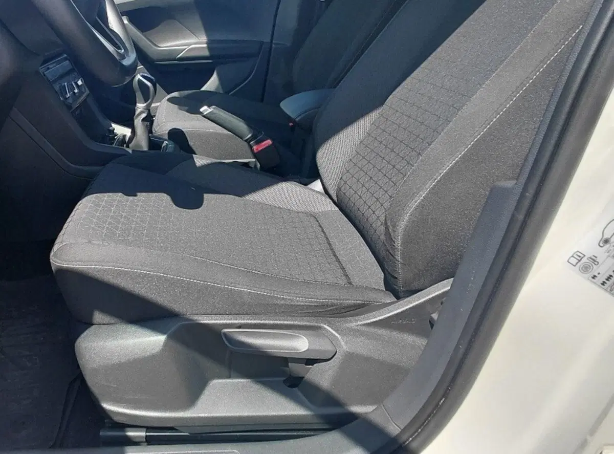 Volkswagen T-Cross usata a Cosenza (12)