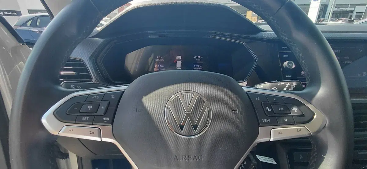 Volkswagen T-Cross usata a Cosenza (15)