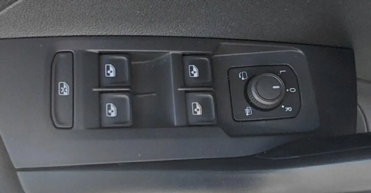 Volkswagen T-Cross usata a Cosenza (16)