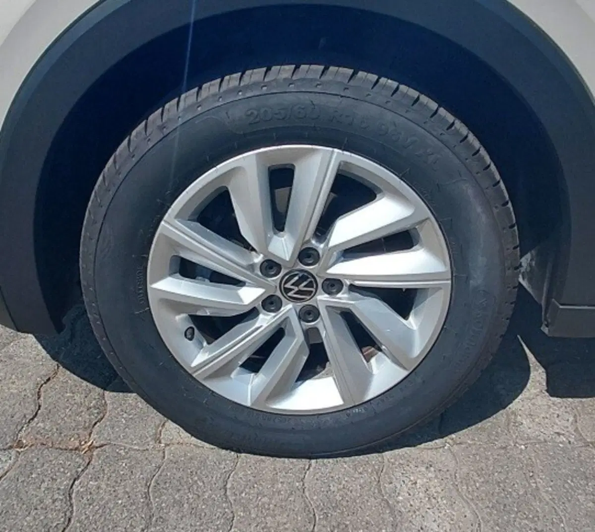 Volkswagen T-Cross usata a Cosenza (8)