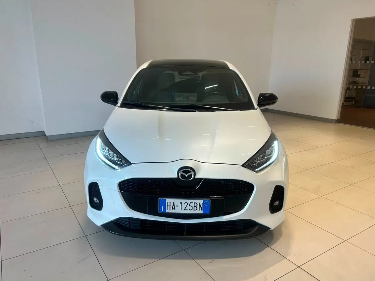 Mazda Mazda2 Hybrid usata a Napoli (7)