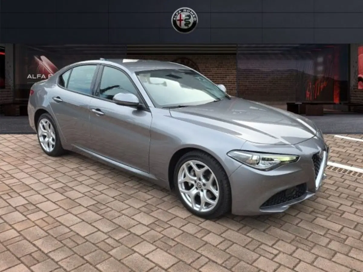 Alfa Romeo Giulia usata a Monza e Brianza (3)