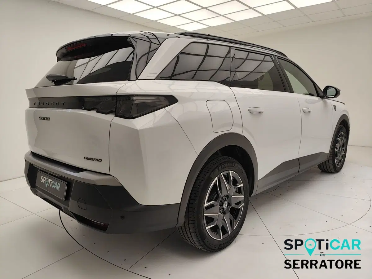 Peugeot 5008 usata a Como (6)