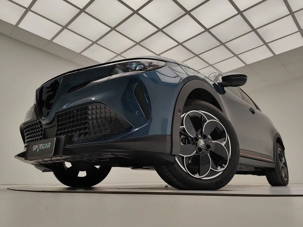 Alfa Romeo Junior usata a Como (14)