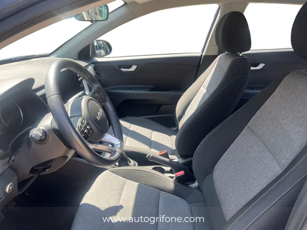 Kia Stonic usata a Modena (9)