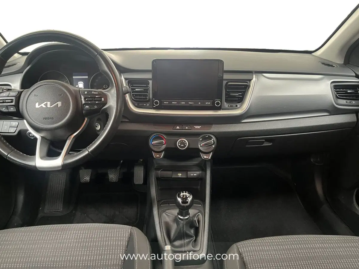 Kia Stonic usata a Modena (11)