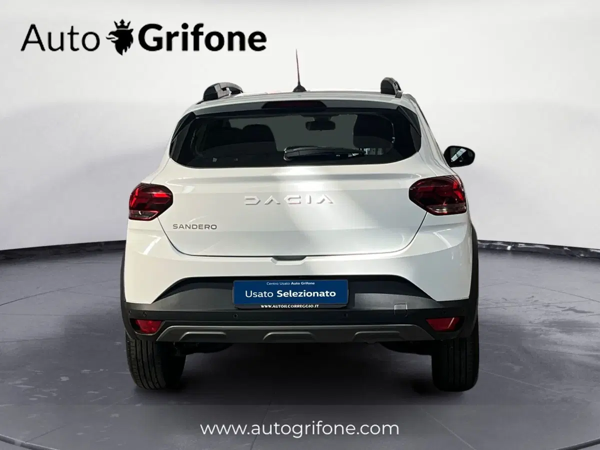 Dacia Sandero Stepway usata a Modena (4)