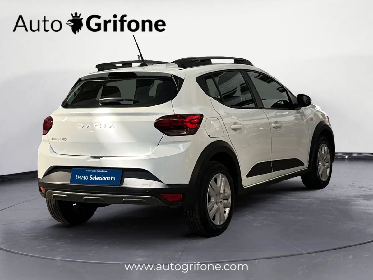 Dacia Sandero Stepway usata a Modena (5)