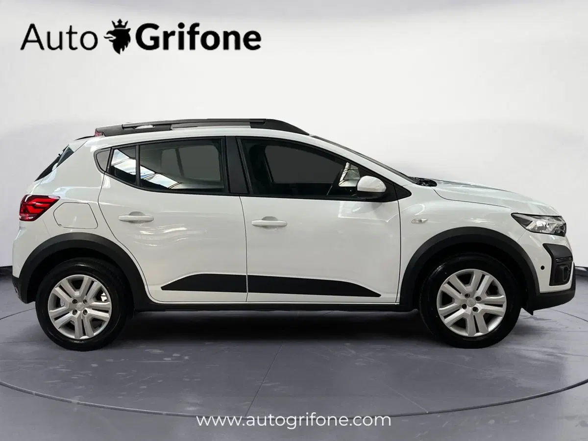 Dacia Sandero Stepway usata a Modena (6)