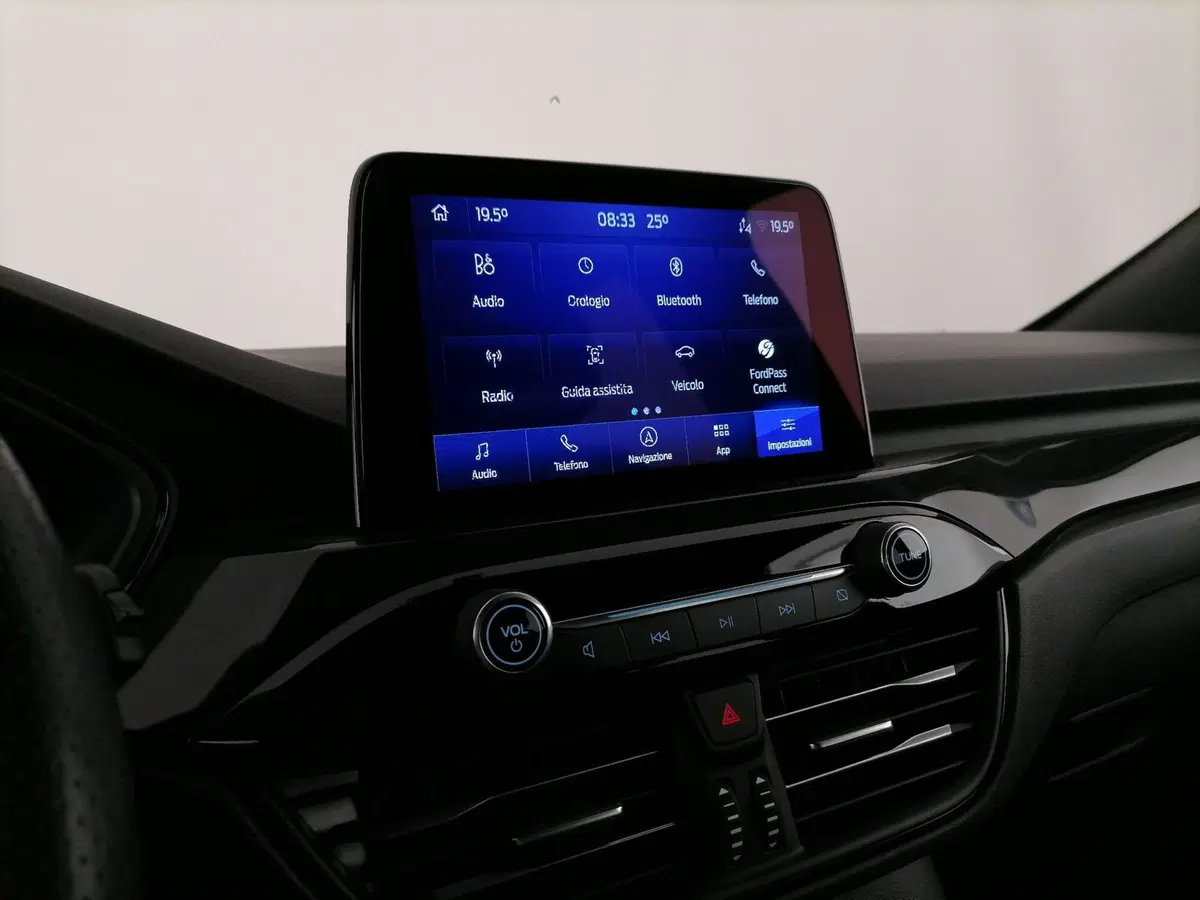 Ford Kuga usata a Roma (19)