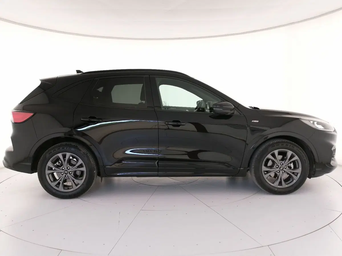 Ford Kuga usata a Roma (3)