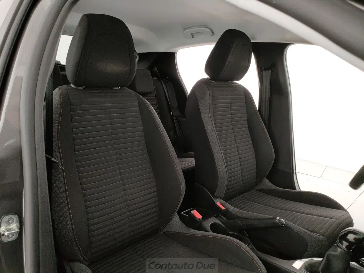 Peugeot 208 usata a Caserta (13)