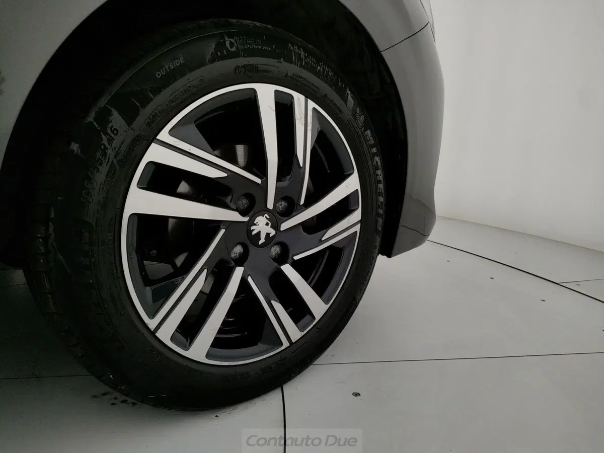 Peugeot 208 usata a Caserta (15)