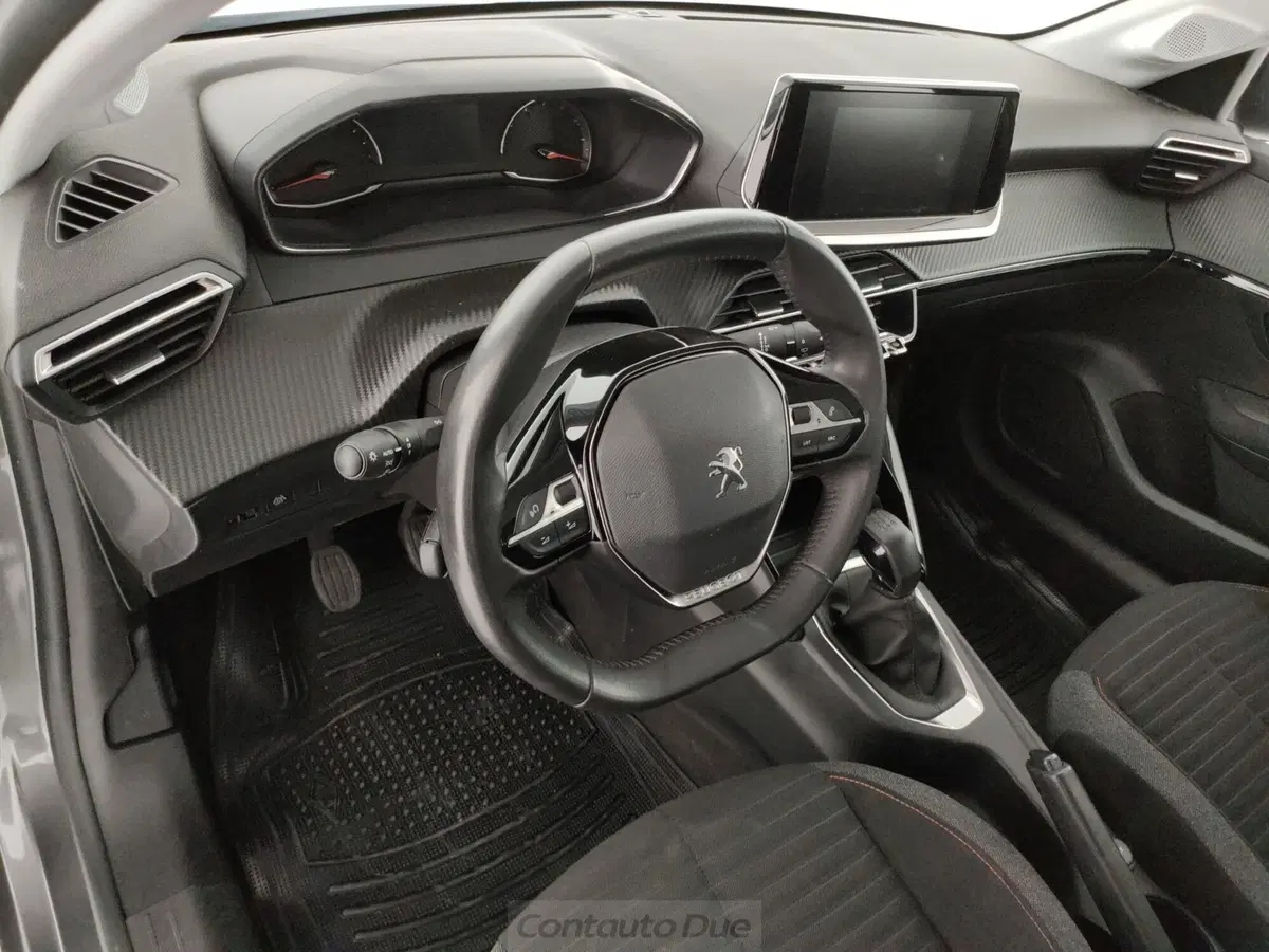 Peugeot 208 usata a Caserta (17)