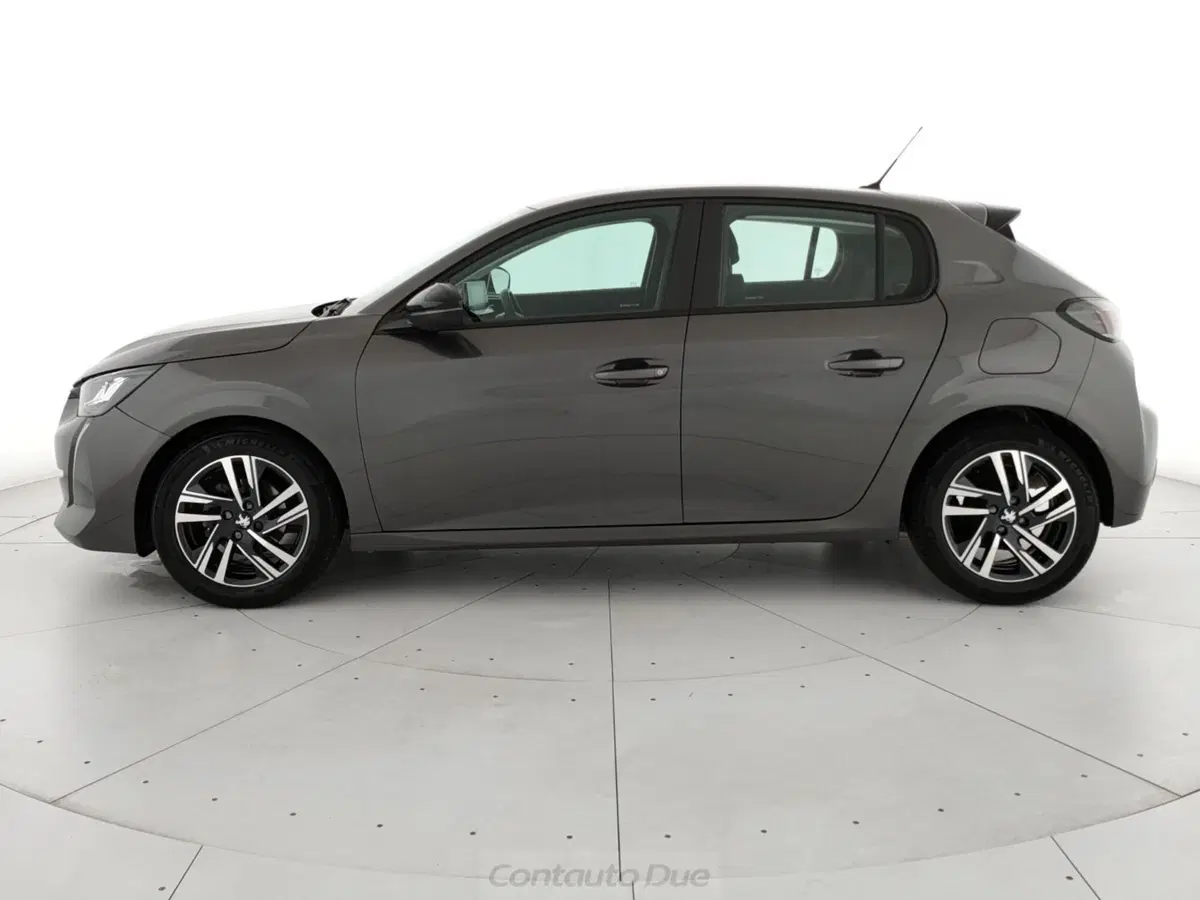 Peugeot 208 usata a Caserta (8)