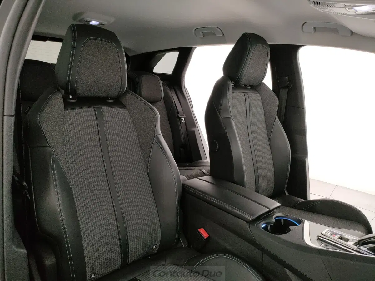Peugeot 3008 usata a Caserta (17)