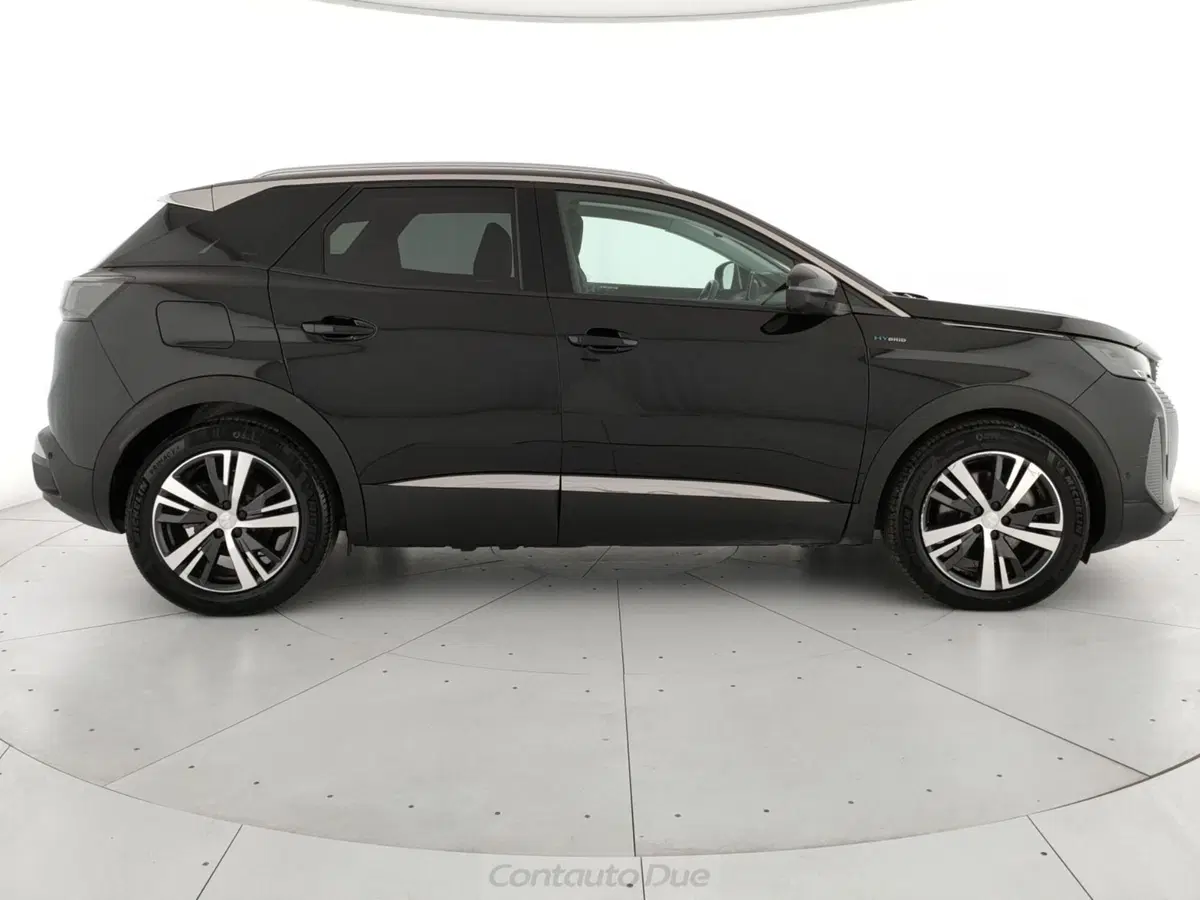 Peugeot 3008 usata a Caserta (4)