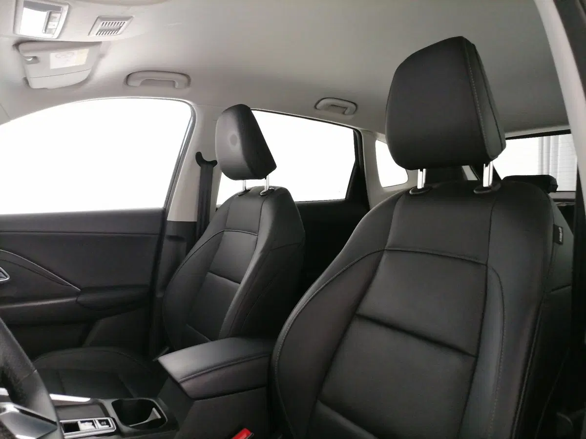 Mg ZS EV usata a Roma (13)