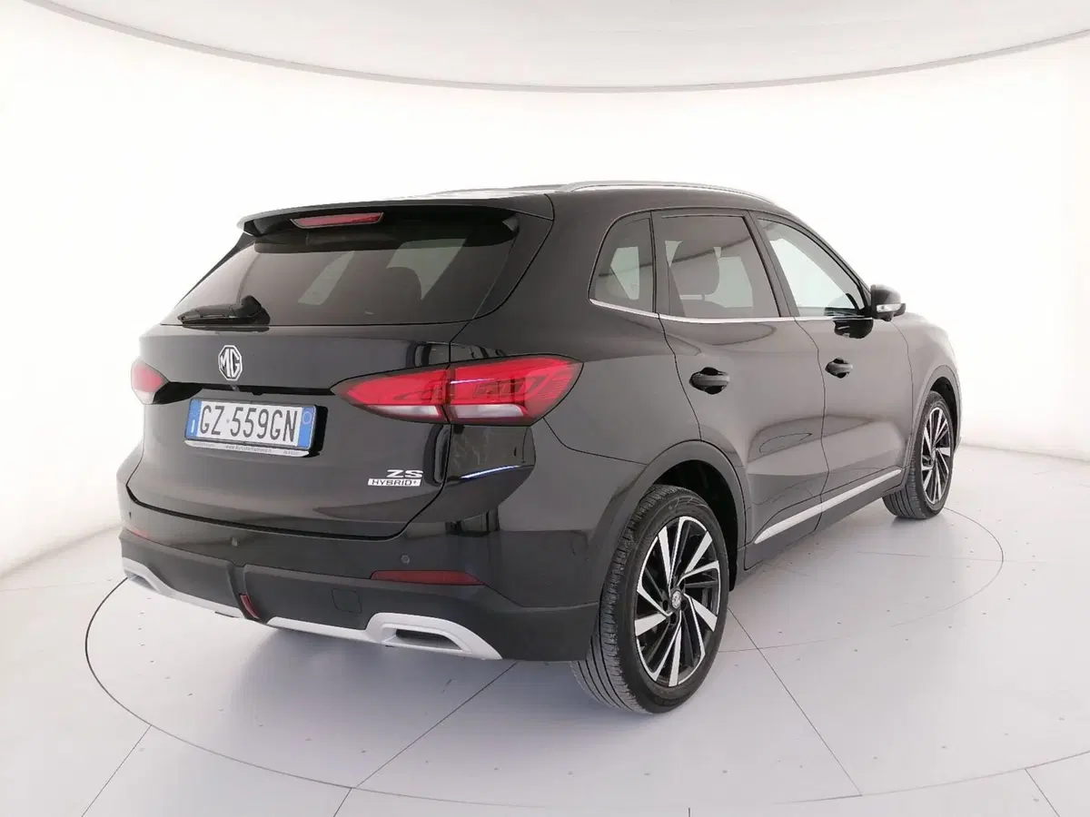 Mg ZS EV usata a Roma (2)