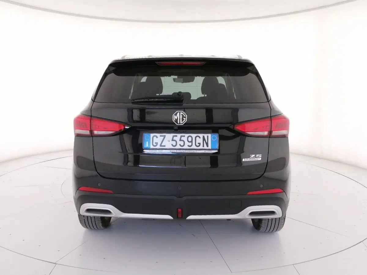 Mg ZS EV usata a Roma (5)