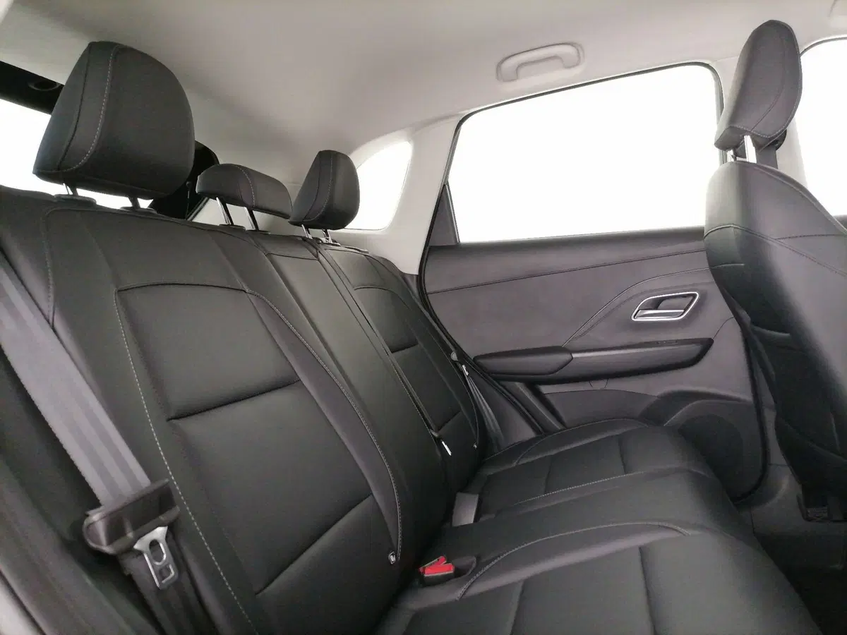 Mg ZS EV usata a Roma (8)
