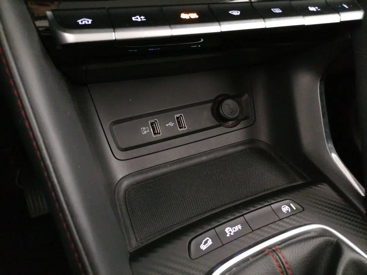 Mg ZS usata a Roma (19)